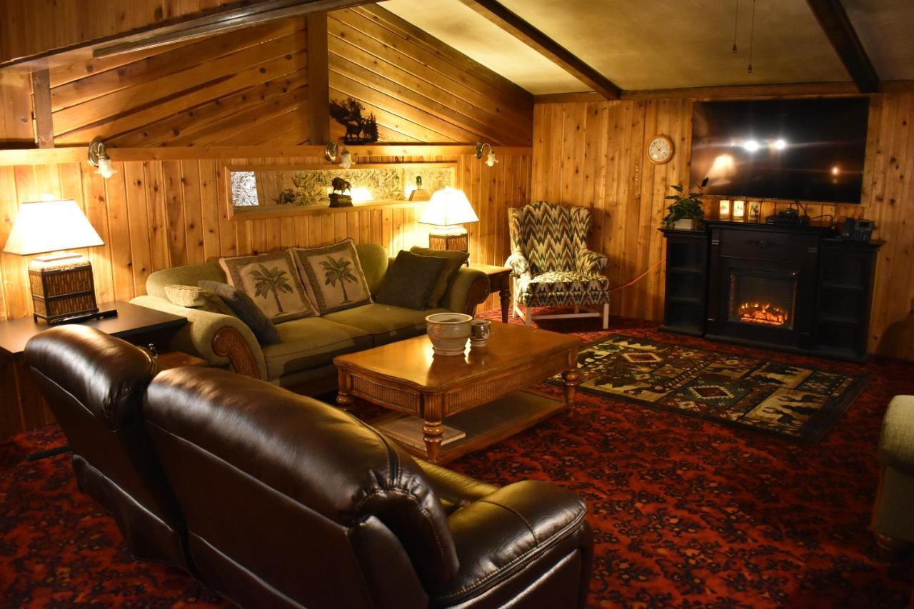 Silver Horseshoe Inn Saint Anthony Esterno foto